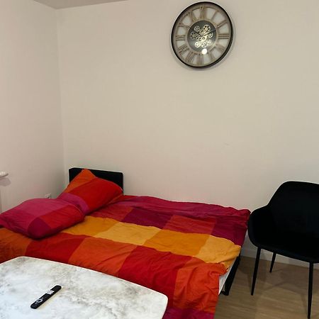 Appt Spacieux Et Calme Prox Disney-Cdg-Stade De France Le Blanc-Mesnil Eksteriør billede