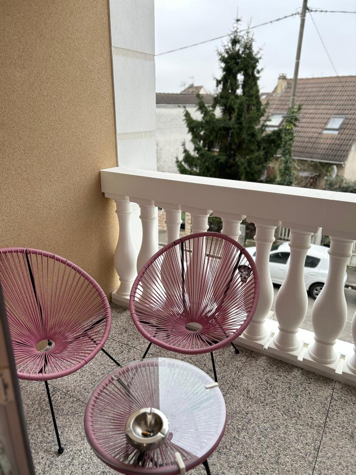 Appt Spacieux Et Calme Prox Disney-Cdg-Stade De France Le Blanc-Mesnil Eksteriør billede